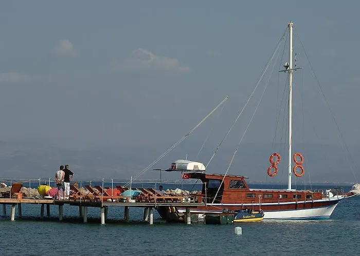 Gure Saruhan Thermal 호텔 4*