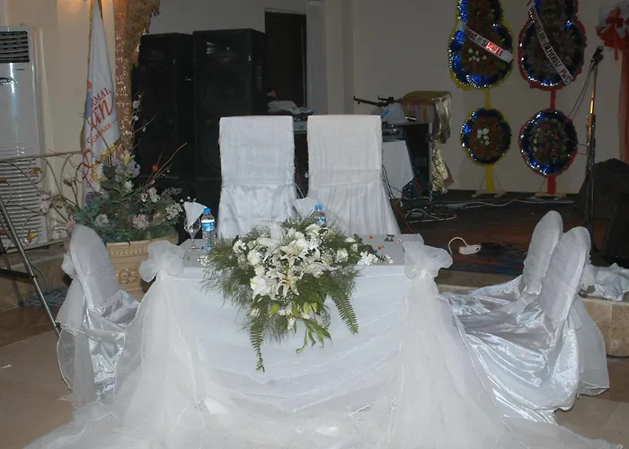 호텔 Gure Saruhan Thermal 4*